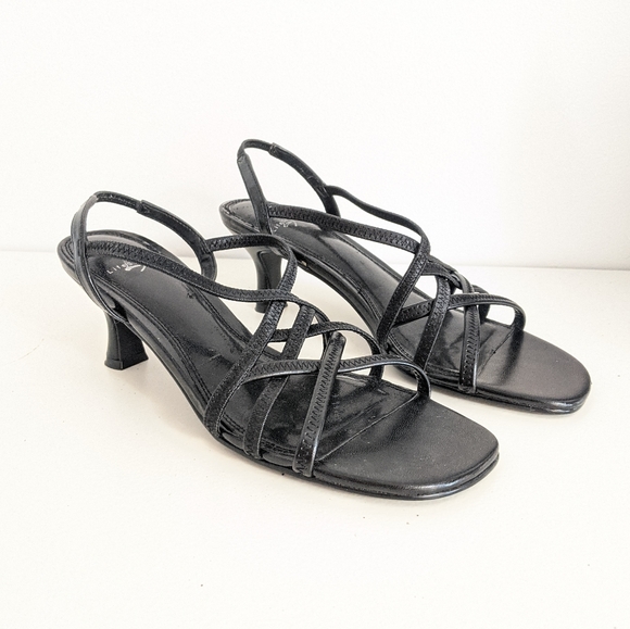 Life Stride | Shoes | Early 200s Black Strappy Kitten Heeled Sandals |  Poshmark